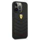 Ferrari iPhone 13 Pro Off Track Quilted Σκληρή Θήκη με Πλαίσιο Σιλικόνης και Επένδυση Γνήσιου Δέρματος - Black - FEHCP13LRQUK