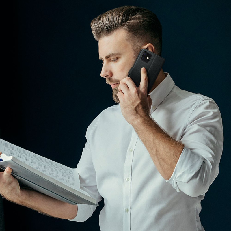Tech-Protect iPhone 13 Θήκη Πορτοφόλι Stand από Δερματίνη με Αποσπώμενη θήκη MagSafe - Black Tech-Protect iPhone 13 Θήκη Πορτοφόλι Stand από Δερματίνη με Αποσπώμενη θήκη MagSafe - Black