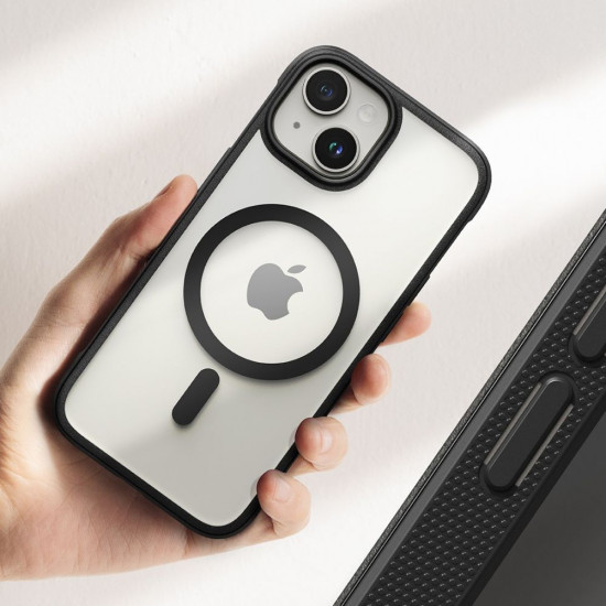 Ringke iPhone 15 Fusion Bold MagSafe Σκληρή Θήκη με Πλαίσιο Σιλικόνης και MagSafe - Matte Black / Ημιδιάφανη