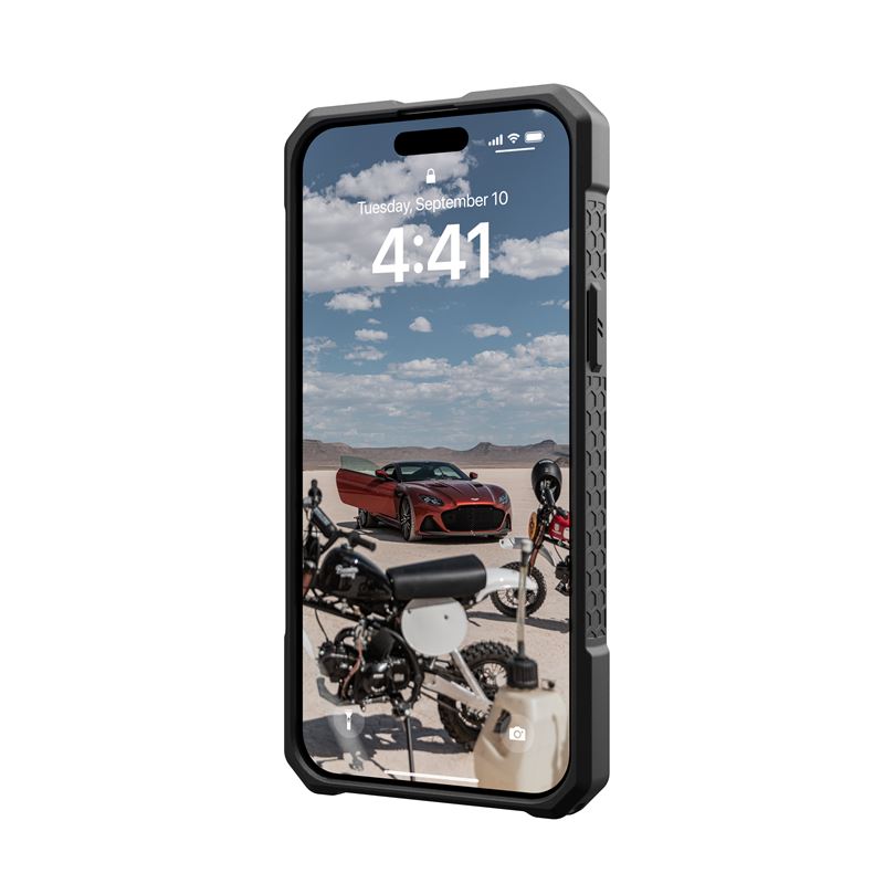 UAG iPhone 15 Plus Monarch Pro Series Σκληρή Θήκη με MagSafe - Carbon Fiber UAG iPhone 15 Plus Monarch Pro Series Σκληρή Θήκη με MagSafe - Carbon Fiber