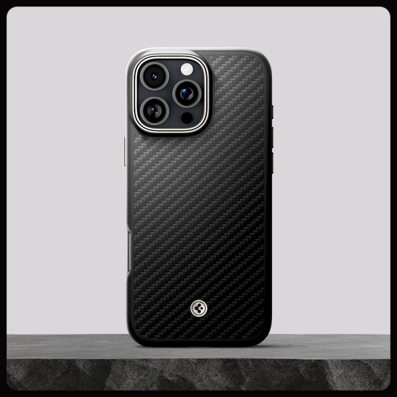Spigen iPhone 16 Pro Max Enzo Aramid Mag Σκληρή Θήκη Aramid Fiber με MagSafe - Black Natural Spigen iPhone 16 Pro Max Enzo Aramid Mag Σκληρή Θήκη Aramid Fiber με MagSafe - Black Natural
