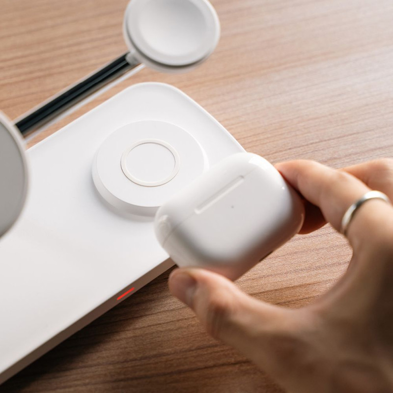 Ringke 3in1 QI2 Ασύρματος Μαγνητικός Φορτιστής MagSafe 15W - White Ringke 3in1 QI2 Ασύρματος Μαγνητικός Φορτιστής MagSafe 15W - White
